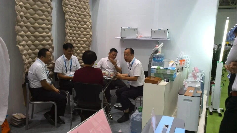 Compressor Nebulizer for Treatment of Respiratory System Disease