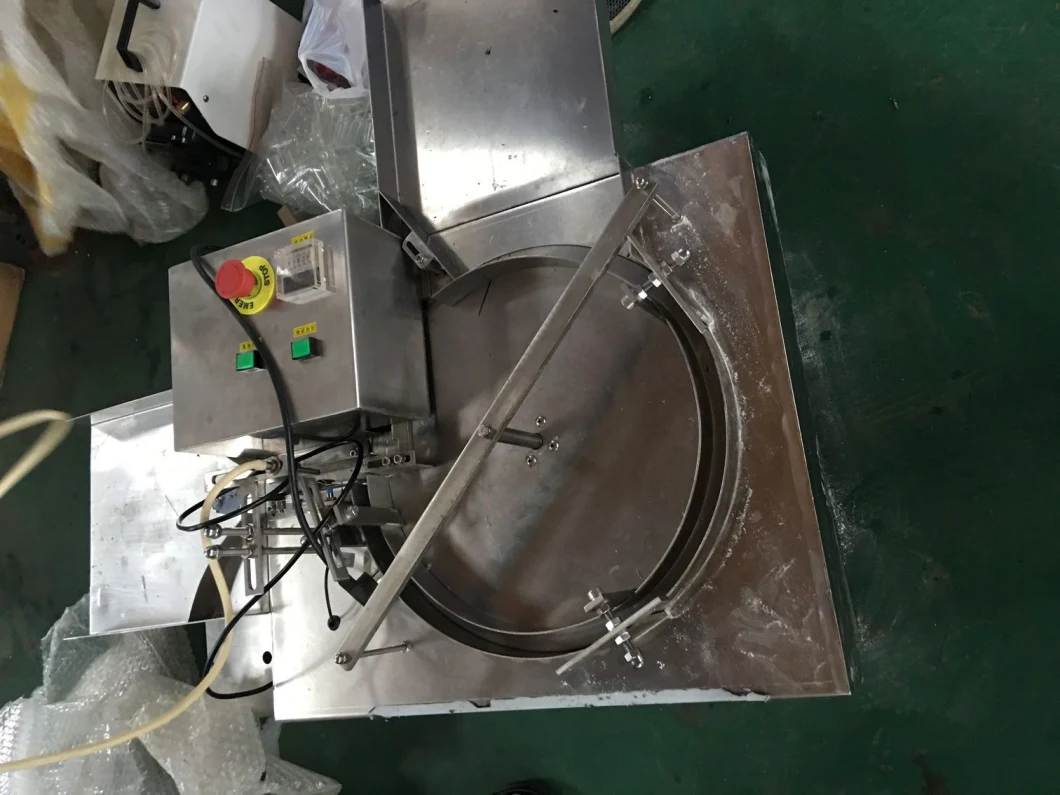 Modular and Very Flexible Automatic Liquid Filling System