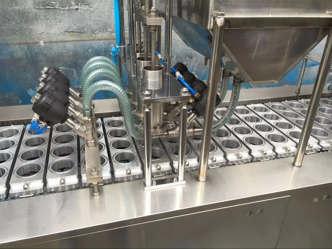 Automatic Factory Price Cup Water Juice Liquid Filling and Sealing Machine
