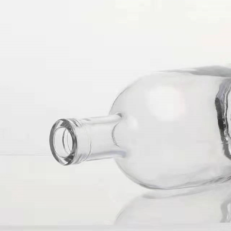 Large 1000ml Glass Vodka Bottle Whiskey Bottle with Cork Lid