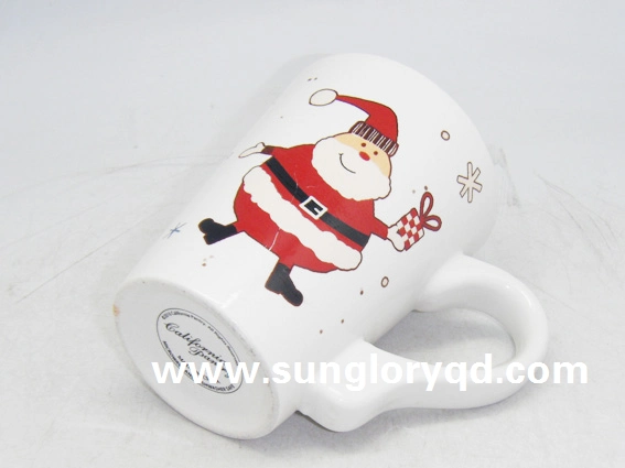 Funnel-Shaped Cartoon Porcelain Mug for Christmas Gift of Mkb074
