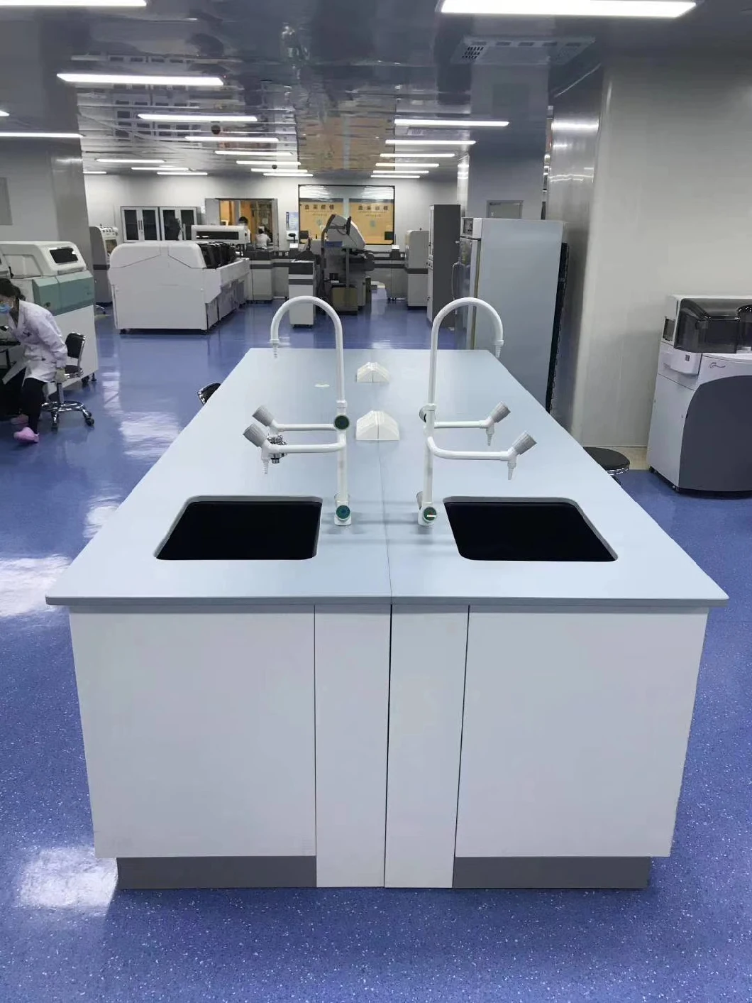 Chemistry School Lab Sink Bench / Corner Washing Bench with Faucet Supplier in China