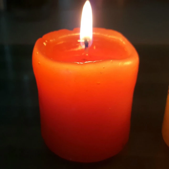 7.5*7.5 Multi-Colored Tearless Pillar Candle with Fragrance