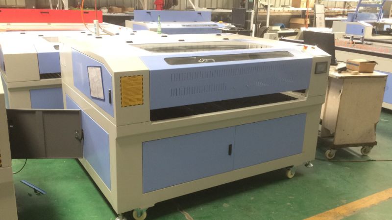 1390 Laser Machine for Mixed Cutting Laser Machinery 150W