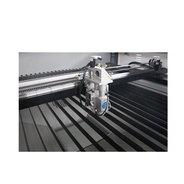 Factory Price 150W CNC Metal Laser Cutting Machine