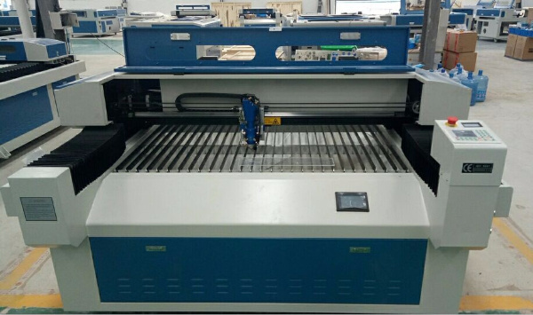 Mixed Metal and Non-Metal Alser Cutting Machine 1325 Stainless Steel Laser Cutter for Sale