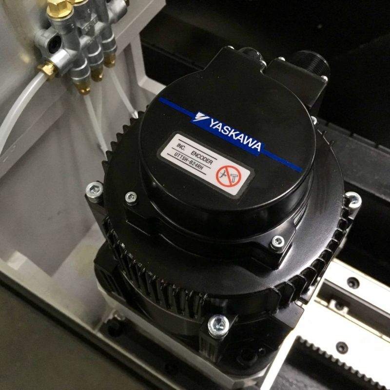1500W CNC Fiber Laser Cutting Machine Metal Cut Plate Laser
