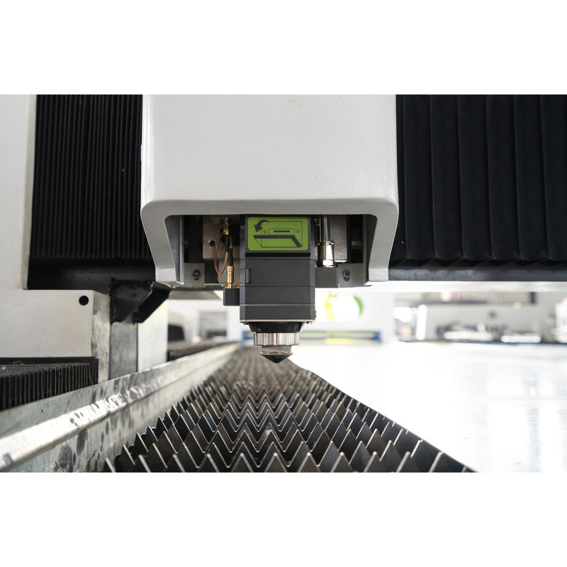 CNC Fiber Laser Cutting Machine/Metal Laser Cutting Machine Price