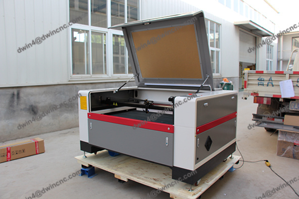 Acrylic Wood Desktop CO2 Laser Cutting Engraving Machine for Sale