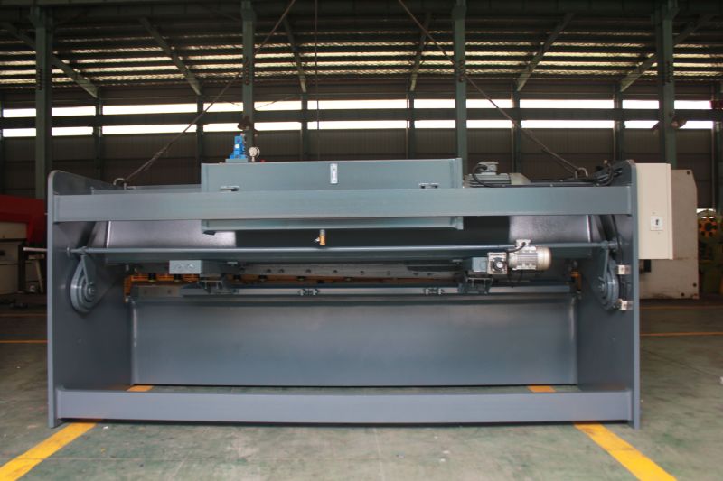 Manufacturing Metal Cutting Machine with Tooling Blade for Sale