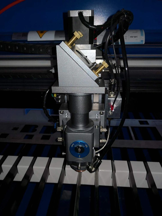 Auto-Focus CNC Laser Cutting Machines for Wood Metal Nonmetals