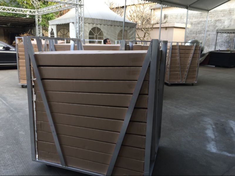 1X1.2X1.2m Outdoor Crowd Control Barriers Stage Concert Barricade on Sale