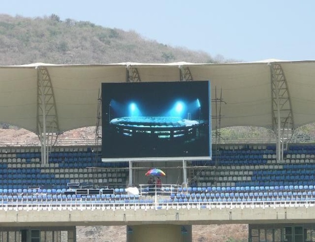 P10 Outdoor LED Displays SMD DIP346 10mm LED Screen for Advertising
