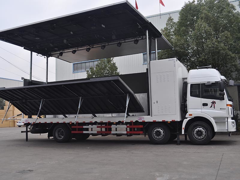 P10 Full Color Video Outdoor Advertising LED Screen Truck