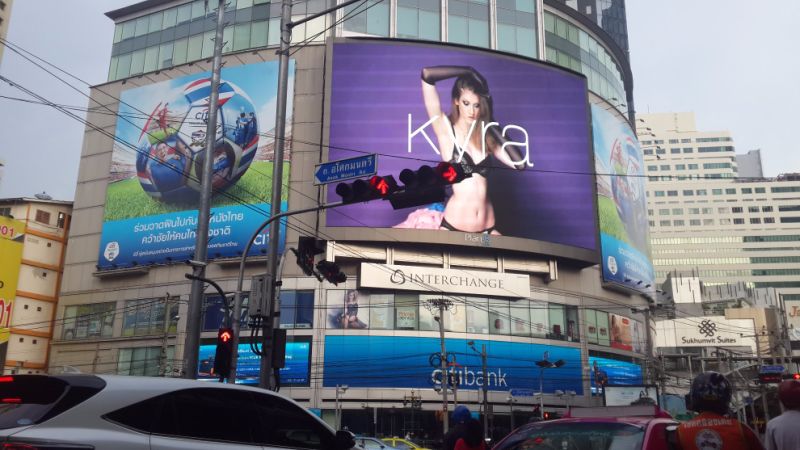 Outdoor Full Color LED Screen/LED Display /LED Video Wall for Advertising