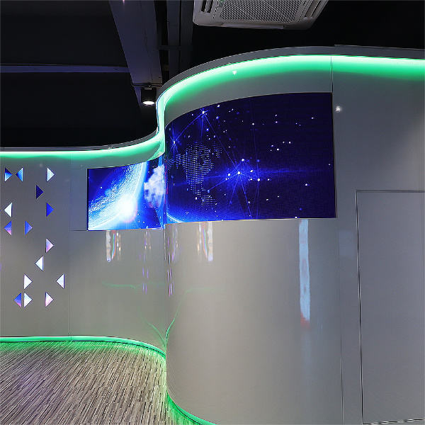 Transparent LED Display for Window Advertising Transpanent LED Screen Display