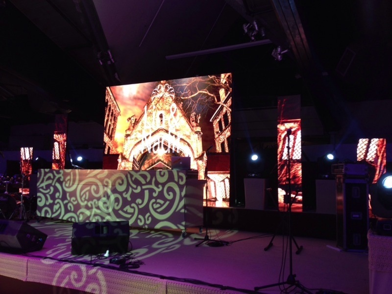 Indoor Rental LED P4.81 Video Wall Display Screen/Sign for Stage Background Event