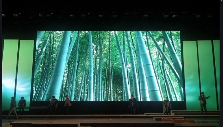 Customized Screen Lightweight P4 Indoor LED Display Screen for Stage Rental