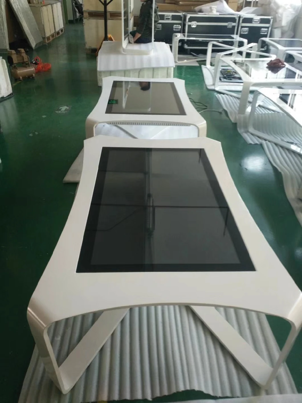 43'' 55'' Windows Interactive Smart Touch Table for Coffee / Restaurant