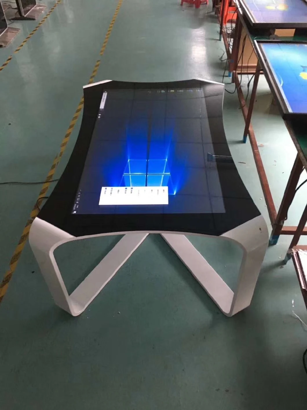 43'' 55'' Windows Interactive Smart Touch Table for Coffee / Restaurant