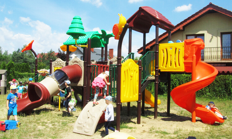 China Feiyou Amusement Outdoor Playground Equipment Cat Playground Plastic Worm Tunnel Playground