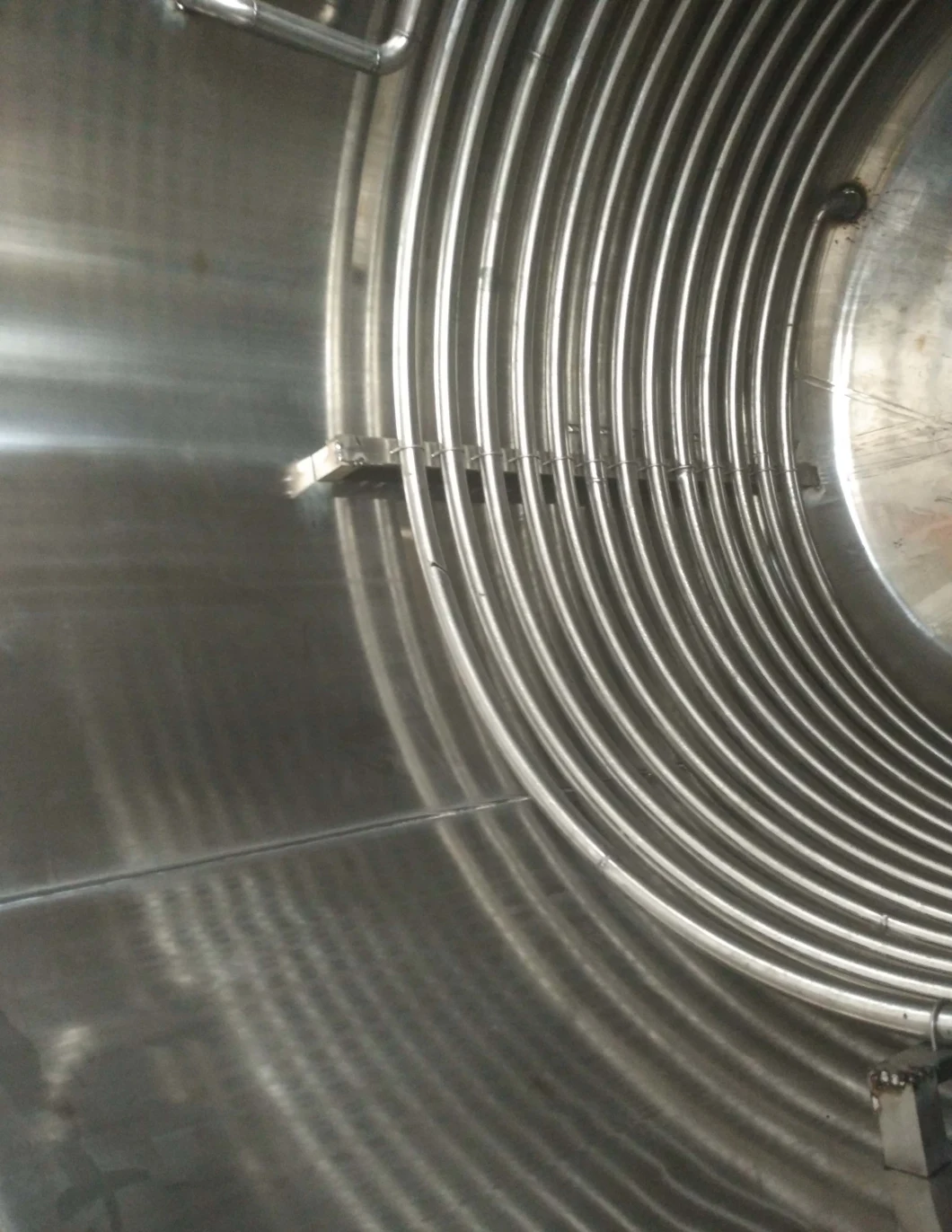 Polished Stainless Steel Reactor with Inside Coil