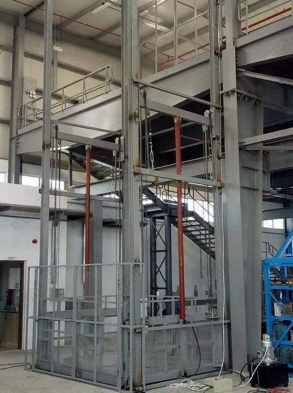 High Quality Vertical Goods Lift Elevator Platform for Lifting Products Chain Guided Hydraulic Cargo Lift