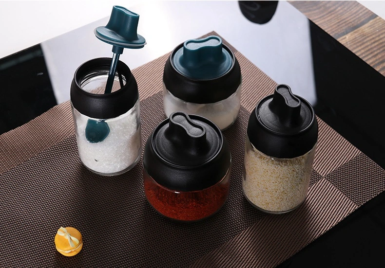 High Quality Kitchen Spice Containers Condiment Glass Bottles Spice Castors