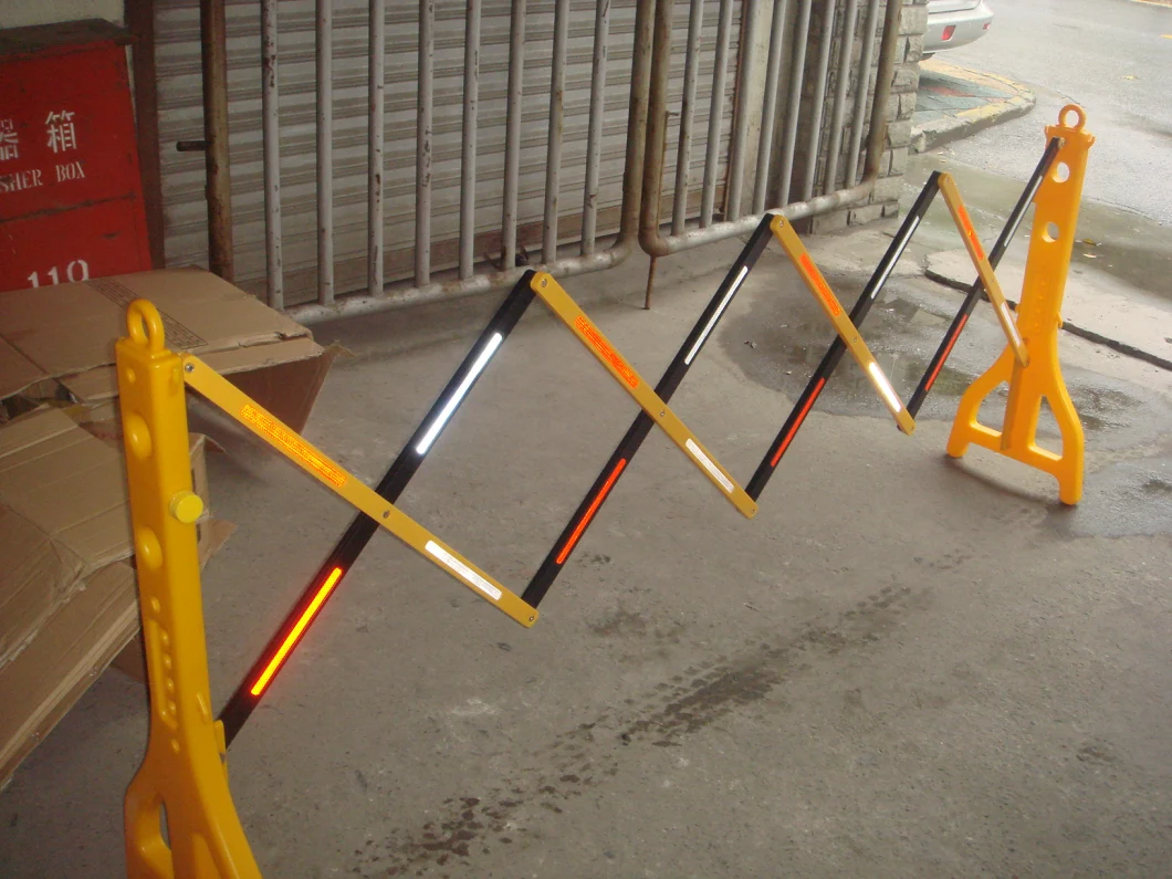 Temporary Road Portable Steel Yellow*Black Expandable Safety Barrier
