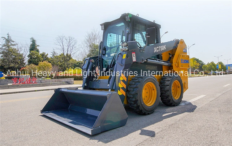 Xc750K Multifunction 1 Ton Chinese Mini Skidsteer Loader with Skid Steer Loader Bucket and Hammer Price