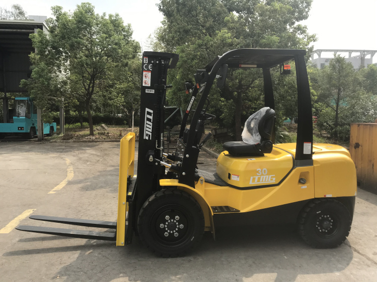 Ltmg 3ton 3.5ton Battery Charger Fork Lift with Curtis Controller