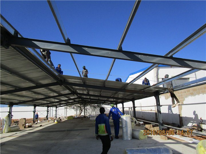 Fabricated High Strength Steel Structure Frame Building for Poultry House
