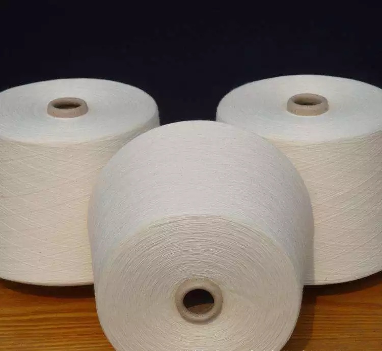 100% Cotton Combed Yarn for Knitting and Weaving