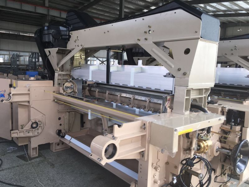 China Good Quality Wtaer Jet Loom Weaving Machine