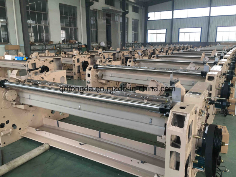 Tongda High Efficiency Textile Machine Weaving Loom Water Jet Loom