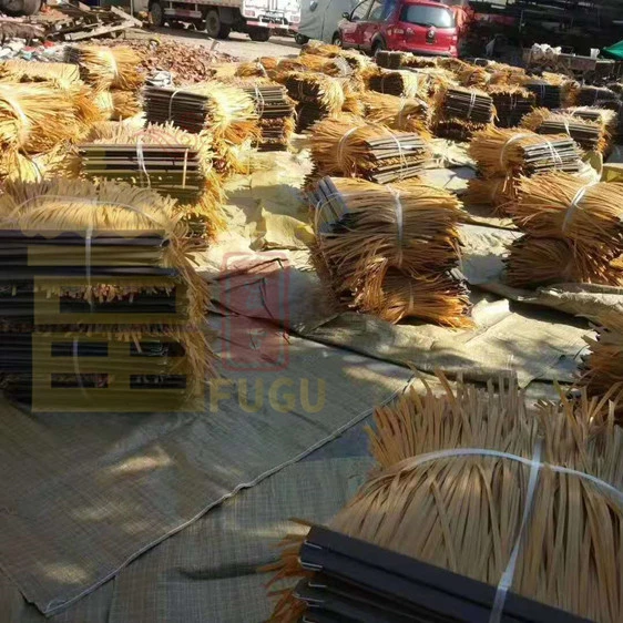 Anti-Corrosion PVC PE Fireproof Plastic Synthetic Thatch Artificial Straw Roof Tile