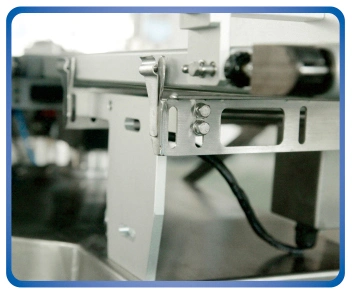 Combined Machine Food Checkweigher with Air Blowing Reject Method