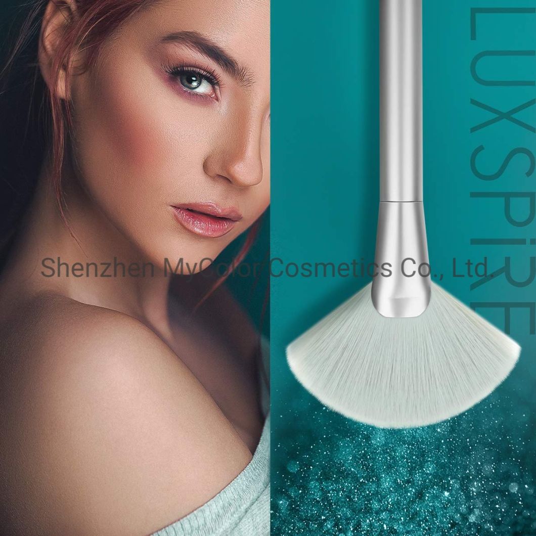 Single Large Soft & Dense Makeup Fan Brush Face Blush Powder Foundation Brushes Make up Tool