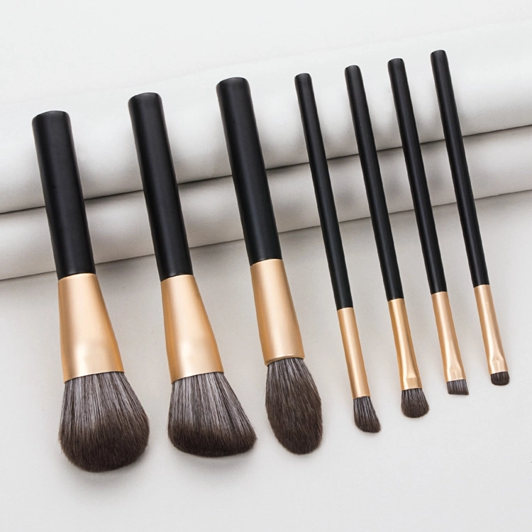 Luxury 7PCS Beauty Wood Handle Synthetic Hair Brushes Cosmetics Colorful Professional Makeup Brush Set Private Label