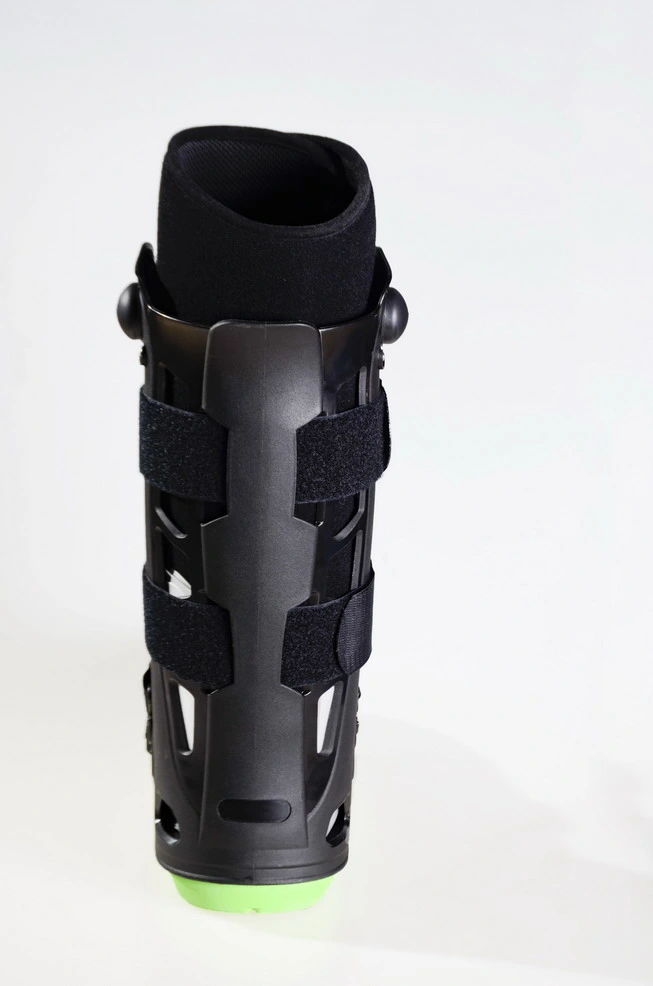 Ce, ISO FDA Medical Fracture Walker Brace Cam Walker Boots for Broken Leg