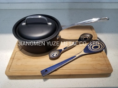 Three Ply Saucepan with Black Coating Cookware