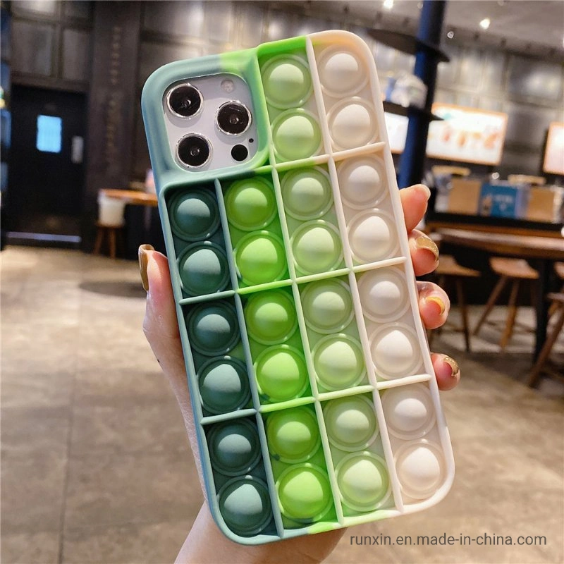 2021 New Popular Creative Silicone Soft Phone Case Decompression Artifact Push Pop Bubble Fidget Toy Last Mouse Lost Cover for iPhone 12 Cell Phone Accessory