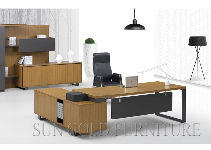 Popular Steel Leg L Shape Modern Office Desk (SZ-OD337)