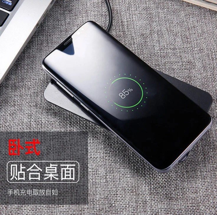 New Patent Hot Selling Qi Wireless Mobile Phone Stand Charger with Power Bank for iPhone