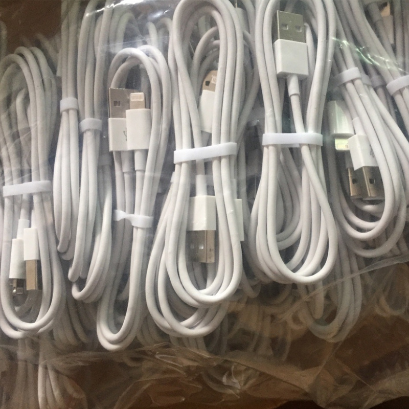 Mobile Phone Accessory 2.1A USB Data Cable for iPhone Charger