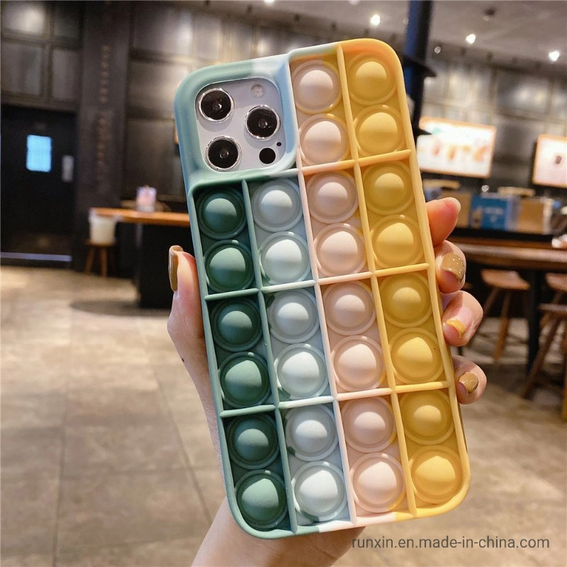 2021 New Popular Creative Silicone Soft Phone Case Decompression Artifact Push Pop Bubble Fidget Toy Last Mouse Lost Cover for iPhone 12 Cell Phone Accessory