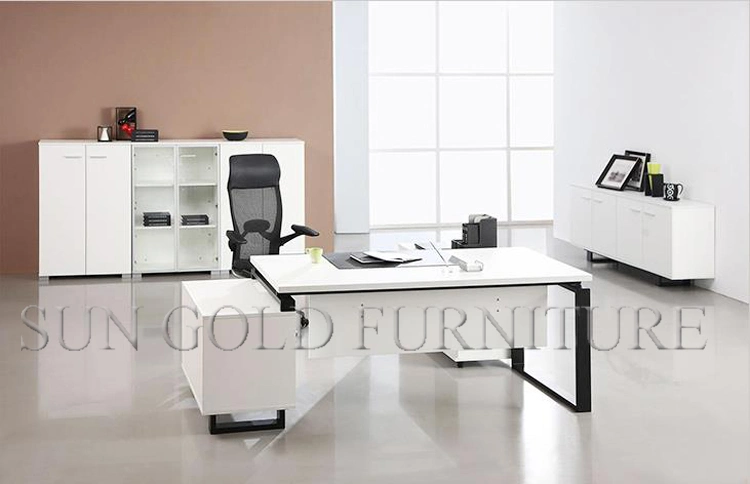Modern Office Table Desk Metal Structure Wooden Computer Table (SZ-ODT705)
