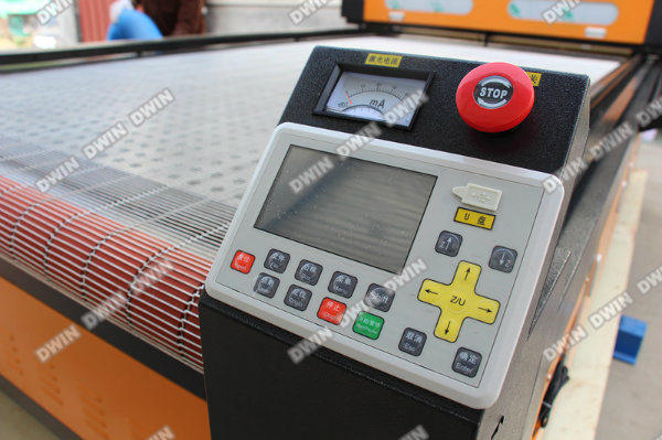 Auto Feeding Fabric Design Fabric Edge Cutting Laser Cutting Machine