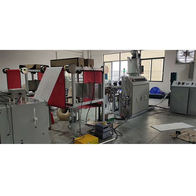 PP Melt Spraying Cloth Extruder Melt Blown Fabric Extruding Machine Fabric Making Machine