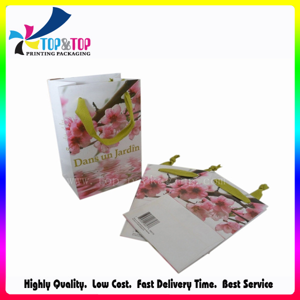 Custom Fashion Recyclable Printed Pattern Packing White/Black/Brown Kraft Paper Bags with Twisted Handles